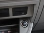 Volkswagen Crafter Bedrijfswagens 2.0 TDI L3H3 140PK Automaat Exclusive | 3,99% FL Actie | Nieuw model | ACC | Digital cockpit | LED | Trekhaak | Alarm | 17" Lmv |