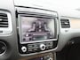 Volkswagen Touareg 3.0 TDi 262 Pk Automaat R-Line | Adaptive Cruise | Navigatie | Bluetooth | Stoelverwarming | Panoramadak | Camera | Trekhaak | 20 Inch | 59.709 Km!!
