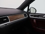 Volkswagen Touareg 3.0 TDi 262 Pk Automaat R-Line | Adaptive Cruise | Navigatie | Bluetooth | Stoelverwarming | Panoramadak | Camera | Trekhaak | 20 Inch | 59.709 Km!!