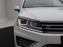 Volkswagen Touareg 3.0 TDi 262 Pk Automaat R-Line | Adaptive Cruise | Navigatie | Bluetooth | Stoelverwarming | Panoramadak | Camera | Trekhaak | 20 Inch | 59.709 Km!!