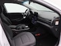 Hyundai Ioniq Comfort EV 38 kWh | Apple CarPlay / Android Auto | Camera | Adap. Cruise | Climate Control | Privacy Glass | Stoelverwarming |