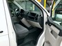 Volkswagen Transporter 2.0 TDI L1H1 Trendline 3persoons I Airco I Cruise Contr I Schuifdeur I Bank I Parksensor I Vloer + wandbekl