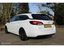 Opel Astra Sports Tourer 1.2 Business Elegance, Design Tech, Elegance Plus-pakket, Premium-pakket, PDC voor en achter, Camera achter, Clima, Navi, Bluetooth, Adaptive cruise control, Line assist.