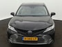 Toyota Camry 2.5 Hybrid Executive | Camera | Parkeersensoren | Navigatie | Dodehoek Ass. | LM velgen | Parkeersensoren | Cruise Control Adaptief |