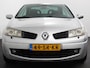 Renault Megane Coupé-Cabriolet 1.6-16V Tech Line Lees opmerkingen!!!! Airco Radio Parkeersensor achter LED koplampen Cabriolet Handel/ export