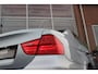 BMW 3-Serie 335i E90 Sedan Facelift High Executive | 306 pk | Automaat | Navi | Leer | 18 inch | Xenon | Sportstuur | Sporstoelen | Climate-control | PDC | Rolgordijn | ➡️