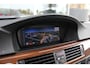 BMW 3-Serie 335i E90 Sedan Facelift High Executive | 306 pk | Automaat | Navi | Leer | 18 inch | Xenon | Sportstuur | Sporstoelen | Climate-control | PDC | Rolgordijn | ➡️