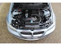 BMW 3-Serie 335i E90 Sedan Facelift High Executive | 306 pk | Automaat | Navi | Leer | 18 inch | Xenon | Sportstuur | Sporstoelen | Climate-control | PDC | Rolgordijn | ➡️