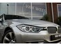 BMW 3-Serie Touring 328i F31 High Executive Modern-Line | 245 pk | Automaat | 2e eigenaar | Head-up | Xenon | Sportstoelen | Navi | PDC | ➡️ BMW 3-serie Touring 328i F31 High Executive Modern-Line | 245 pk | Automaat | 2e eigenaar | Head-up | Xenon | Sportstoelen | Navi | PDC |