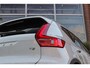 Volvo XC40 1.5 T3 Momentum Pro | 1e eigenaar | NL auto | Inc btw | Cruise control | Climate control | LED | Navigatie | Bluetooth | 18 inch | Trekhaak | Half leer | 163 pk