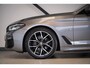 BMW 5-Serie Touring 520d M-Sport | Panorama | Driving Ass. Prof. | Head-Up | Stoel/Stuurverw. | Camera | Hifi |