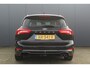 Ford Focus Wagon 1.0 EcoBoost ST Line Business | incl. 12 maanden garantie | Trekhaak | Stoel en stuurverwarming | Keyless entry + start |  Cruise | Verwarmd voorruit | Navigatie | Bang & olufson audio | DAB+ radio | Zwarte hemelbekleding | Apple carplay / android auto | Isofix | 17" velgen | Parkeersensoren voor en achter |