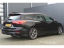 Ford Focus Wagon 1.0 EcoBoost ST Line Business | incl. 12 maanden garantie | Trekhaak | Stoel en stuurverwarming | Keyless entry + start |  Cruise | Verwarmd voorruit | Navigatie | Bang & olufson audio | DAB+ radio | Zwarte hemelbekleding | Apple carplay / android auto | Isofix | 17" velgen | Parkeersensoren voor en achter |