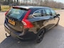 Volvo V60 2.0 T5 Summum | AUTOMAAT|LEER | NAVIGATIE | 17 INCH| NWE.APK|