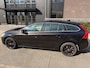 Volvo V60 2.0 T5 Summum | AUTOMAAT|LEER | NAVIGATIE | 17 INCH| NWE.APK|