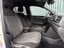 Volkswagen T-Roc 1.5 TSI 150Pk R-Line Business | Black Style | Keyless | IQ Light | 19'' | Trekhaak afnb. | Camera | Side Assist | Prijs Rijklaar!!