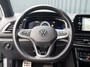 Volkswagen T-Roc 1.5 TSI 150Pk R-Line Business | Black Style | Keyless | IQ Light | 19'' | Trekhaak afnb. | Camera | Side Assist | Prijs Rijklaar!!