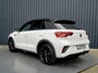 Volkswagen T-Roc 1.5 TSI 150Pk R-Line Business | Black Style | Keyless | IQ Light | 19'' | Trekhaak afnb. | Camera | Side Assist | Prijs Rijklaar!!