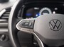 Volkswagen T-Roc 1.5 TSI 150Pk R-Line Business | Black Style | Keyless | IQ Light | 19'' | Trekhaak afnb. | Camera | Side Assist | Prijs Rijklaar!!