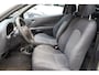 Ford Puma 1.7-16V Airco, Stuurbekrachtiging