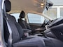 Honda CR-V 2.0 AWD Elegance -4X4-AUTOMAAT-STOELVERWARMING-NAVI-PDC V+A-TREKHAAK-1500 KG TREKGEWICHT-NETTE AUTO!