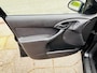 Ford Focus Wagon 1.6-16V Trend |station |Airco|Lm.Vlg. 15 inch 4 seizoenen|metallic zwart