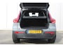 Volvo XC40 Extened Range Core 82 kWh | Trekhaak | Warmtepomp | Stoeverwarming