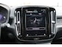 Volvo XC40 Extened Range Core 82 kWh | Trekhaak | Warmtepomp | Stoeverwarming