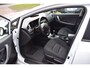 Kia Ceed 1.4-16 V CRUISE/AIRCO/PDC/BLUETOOTH/6 BAK/XENON/5 DRS/LMW 16 INCH/STUUR EN STOEL VERW/USB