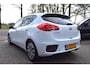 Kia Ceed 1.4-16 V CRUISE/AIRCO/PDC/BLUETOOTH/6 BAK/XENON/5 DRS/LMW 16 INCH/STUUR EN STOEL VERW/USB