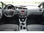 Kia Ceed 1.4-16 V CRUISE/AIRCO/PDC/BLUETOOTH/6 BAK/XENON/5 DRS/LMW 16 INCH/STUUR EN STOEL VERW/USB