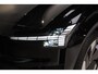 Volvo EX30 Single Motor Extended Range Plus 69 kWh 272pk | Stoel en stuurverwarming | Harman & Kardon | Parkeersensoren voor en achter | Parkeer Camera Achter |