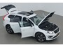 Volvo XC60 3.0 T6 AWD R-Design | ACC | Panoramadak | harman/kardon | Trekhaak | Stoel+Stuurverwarming