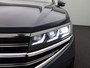 Volkswagen Touareg 3.0 TSi eHybrid 4MOTION Elegance 381PK DSG luchtvering, elektrisch verstelbare stoelen, matrix led, trekhaak, 360gr. camera, nachtzicht, adaptive cruise, head-up, keyless, side assist, servosluiting portieren, luchtvering, 21" lichtmetaal
