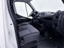 Renault Master T35 2.3 dCi L4H3 Camper uitvoering Zonnepanelen Achteruitrijcamera Dakramen 3500kg trekgewicht Dubbel lucht