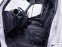 Renault Master T35 2.3 dCi L4H3 Camper uitvoering Zonnepanelen Achteruitrijcamera Dakramen 3500kg trekgewicht Dubbel lucht