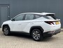 Hyundai Tucson 1.6 T-GDI HEV 230pk Comfort Automaat / Trekgewicht 1.650 kg / Navigatie / Adaptieve CC / Dode hoek detectie / Camera / Apple Carplay Android /