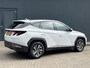 Hyundai Tucson 1.6 T-GDI HEV 230pk Comfort Automaat / Trekgewicht 1.650 kg / Navigatie / Adaptieve CC / Dode hoek detectie / Camera / Apple Carplay Android /