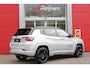 Jeep Compass 4xe 240PK Plug-in Hybrid SUMMIT | NAVIGATIE 10,25 "TOUCHSCREEN | APPLE CARPLAY/ANDROID AUTO | ACHTERUITRIJ CAMERA | DAB+ RADIO | CLIMATE CONTROL | 19"GLOSS BLACK LICHTMETALEN VELGEN | ADAPTIVE / CRUISE CONTROL | DIGITAAL INSTRUMENTENPANEEL | LEDEREN BEKLEDING | ELEKTRISCH BEDIENBARE ACHTERKLEP | FULL LED KOPLAMPEN | LED MISTLAMPEN / BOCHTVERLICHTING | KEYLESS ENTRY & START | DRAADLOOS LADEN TELEFOON |  ELEKTRISCH BEDIENBARE BESTUURDERSSTOEL MET GEHEUGENFUNCTIE |