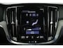 Volvo V60 2.0 T6 Recharge AWD Inscription | Trekhaak | Stoel & stuurverwarming | Leder | Camera | Adaptive cruise | Carplay | Memory