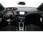 Peugeot 308 SW BWJ 2020 / 1.2 PT 131PK GT-line | / Pano Dak / Clima / Camera a. / Navi / Privacy glass / Carplay / PDC v+a / Leder/Stof /