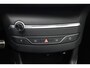 Peugeot 308 SW BWJ 2020 / 1.2 PT 131PK GT-line | / Pano Dak / Clima / Camera a. / Navi / Privacy glass / Carplay / PDC v+a / Leder/Stof /