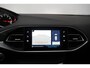 Peugeot 308 SW BWJ 2020 / 1.2 PT 131PK GT-line | / Pano Dak / Clima / Camera a. / Navi / Privacy glass / Carplay / PDC v+a / Leder/Stof /