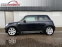 MINI One 1.4 CLIMA NETTE AUTO verbruikt olie