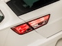 SEAT Leon ST 1.0 TSI Sport (APPLE CARPLAY, NAVIGATIE, CLIMATE, CAMERA, GETINT GLAS, SPORTSTOELEN, KEYLESS, DAB+, CRUISE, LANE ASSIST, NIEUWSTAAT)