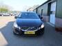 Volvo S60 2.0T Intro Edition 6Bak, NL, Dealer oh. Boekjes, Leer, Navi, Cruise, .. SAFETY FIRST ..  Bovengemiddeld NETTE en FRISSE auto