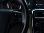 Volvo S60 1.6 T3 Kinetic 150PK|Origineel NL|Navi|Leder|Trekhaak|Led|17INCH|Cruise|Bluetooth media|Isofix||PDC|1e Eigenaar|Historie