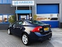 Volvo S60 1.6 T3 Kinetic 150PK|Origineel NL|Navi|Leder|Trekhaak|Led|17INCH|Cruise|Bluetooth media|Isofix||PDC|1e Eigenaar|Historie