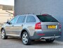 Skoda Octavia Combi 2.0 FSI Scout/4X4/XENON/NAVI