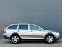 Skoda Octavia Combi 2.0 FSI Scout/4X4/XENON/NAVI